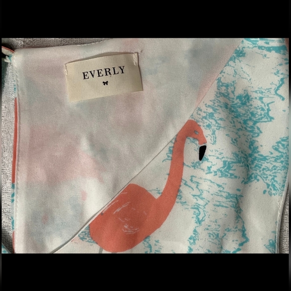 Everly Flamingo Open Back Romper Size Medium - Picture 6 of 6